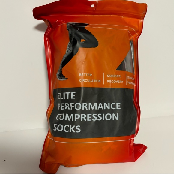 Unisex ELITE Performance compression Socks LG/XL 3 pr graphic men or women NWOT - Picture 4 of 8